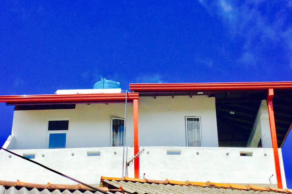 Hikkaduwa Family Inn Kültér fotó