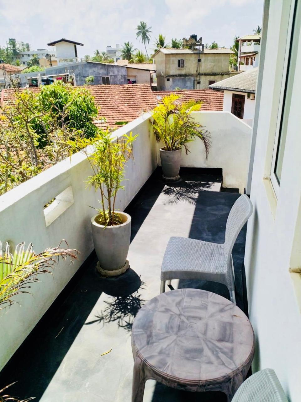 Hikkaduwa Family Inn Kültér fotó
